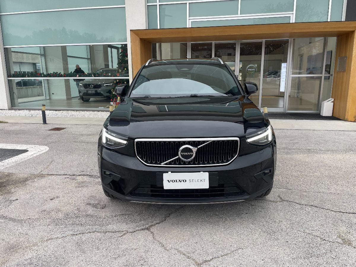 VOLVO - XC40 - B3 automatico Core
