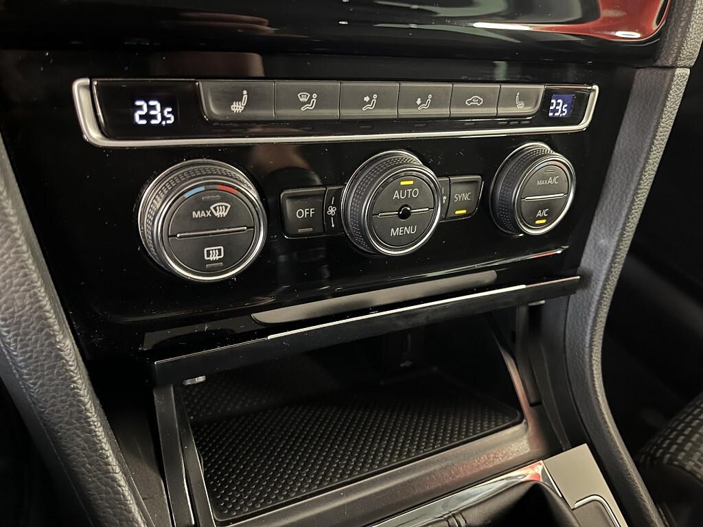 VW Golf VII 2.0 TDI R-line Alu 18 Euro 6