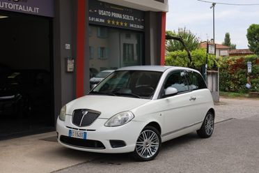 LANCIA Ypsilon 1.3 MJT 90CV Platino Automatica per NEOPATENTATI