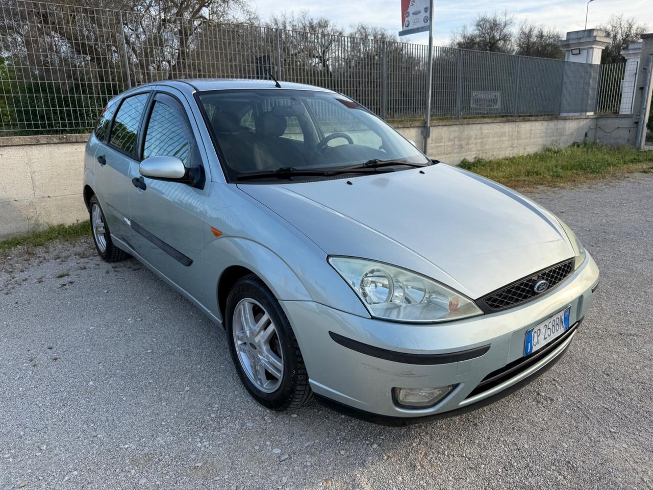 Ford Focus 1.8 TDCi (100CV) cat 5p. Zetec