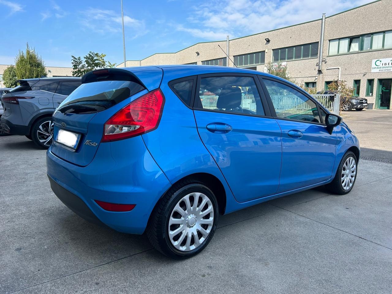 Ford Fiesta 1.4 5 porte Bz.- GPL