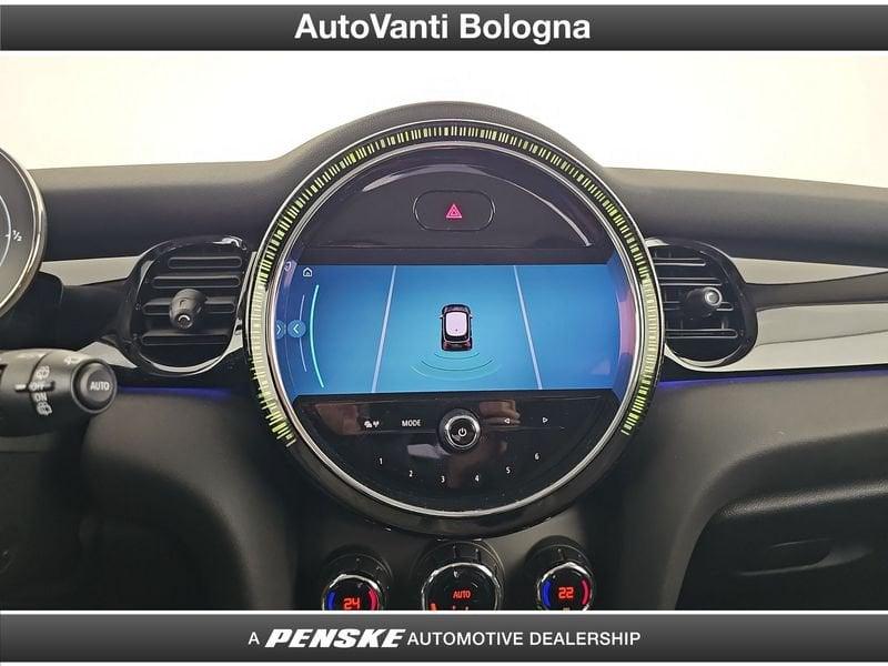 MINI Mini Mini 3p 1.5 Cooper Essential Premium Mid Package auto