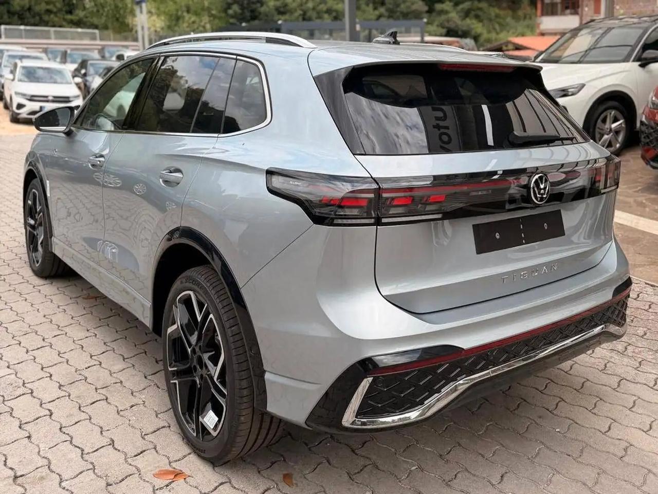 Volkswagen Tiguan 1.5 eTSI 150 CV ACT DSG R-Line Plus