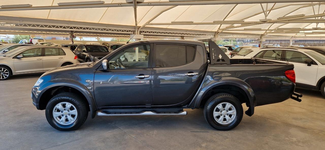 Mitsubishi L200 2.5 DI-D 136cv Doppia Cabina INVITE