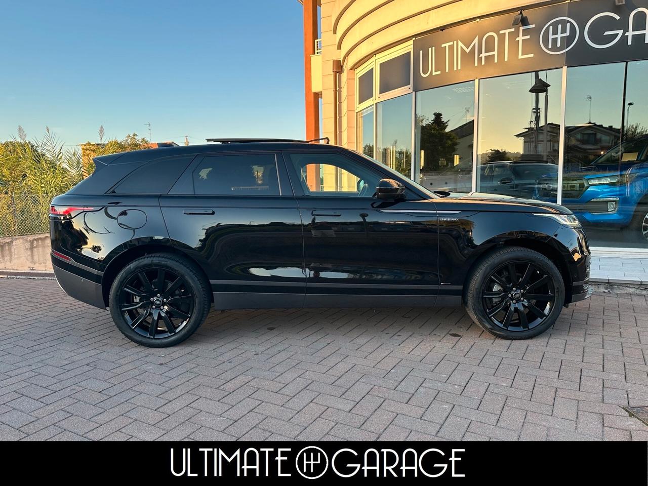 Land Rover Range Velar 2.0D I4 180 CV R-Dynamic S *Book Service