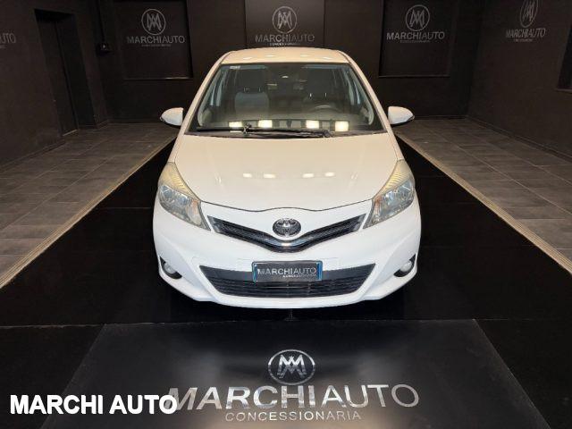 TOYOTA Yaris 1.3 5 porte Lounge