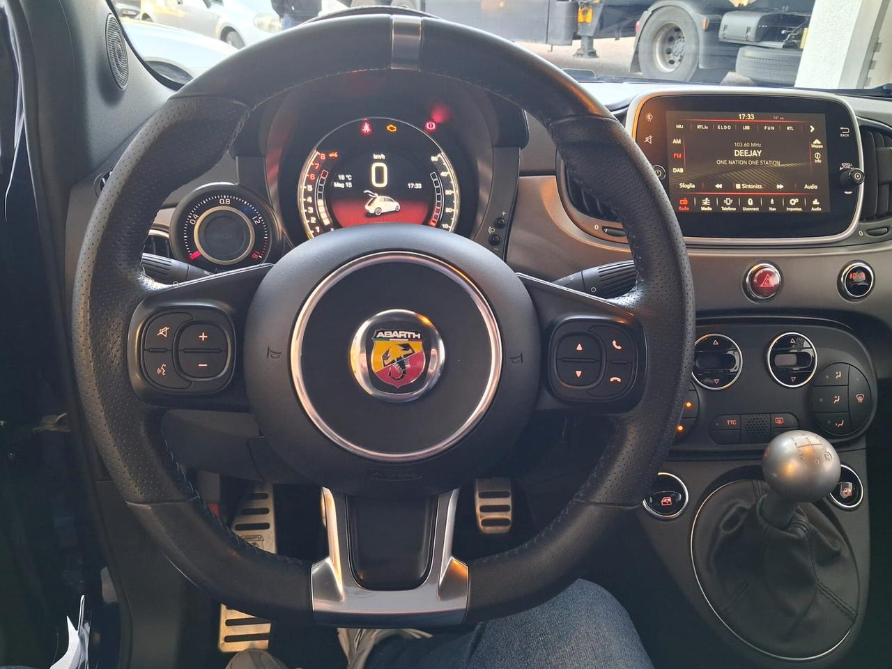 Abarth 595 1.4 Turbo T-Jet 165 CV Turismo