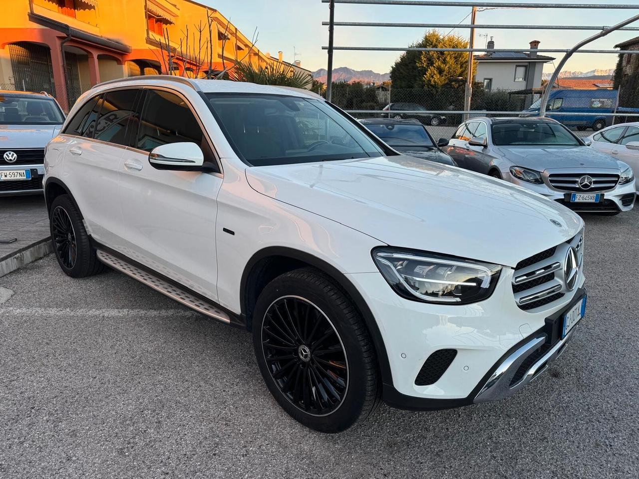 Mercedes-benz GLC 300 de 4Matic Plug-in hybrid Business