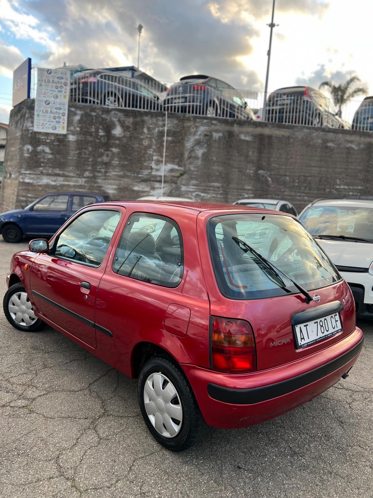 Nissan Micra 1.0i 16V cat 3 porte SLX