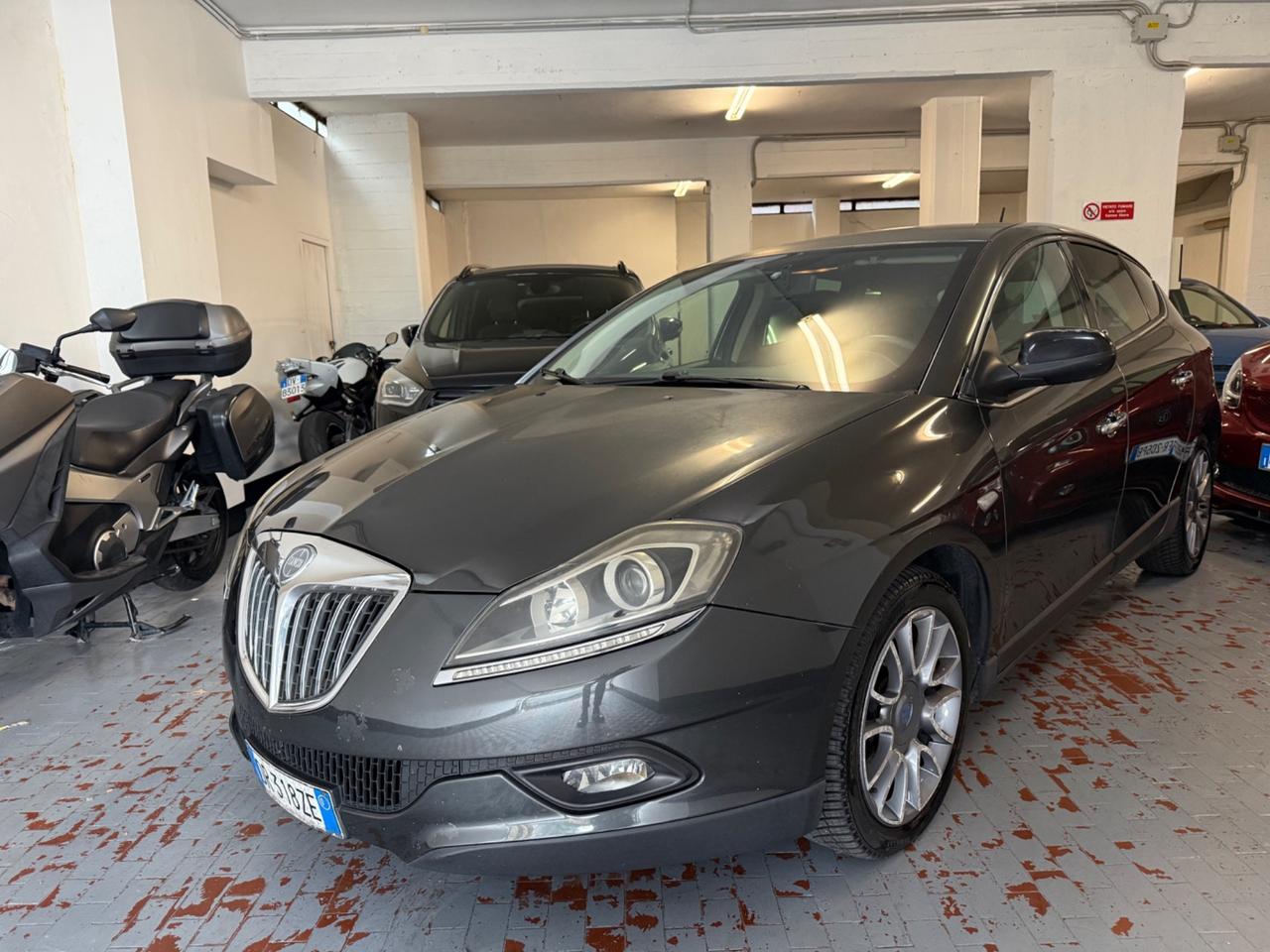 Lancia Delta 1.6 MJT DPF Oro