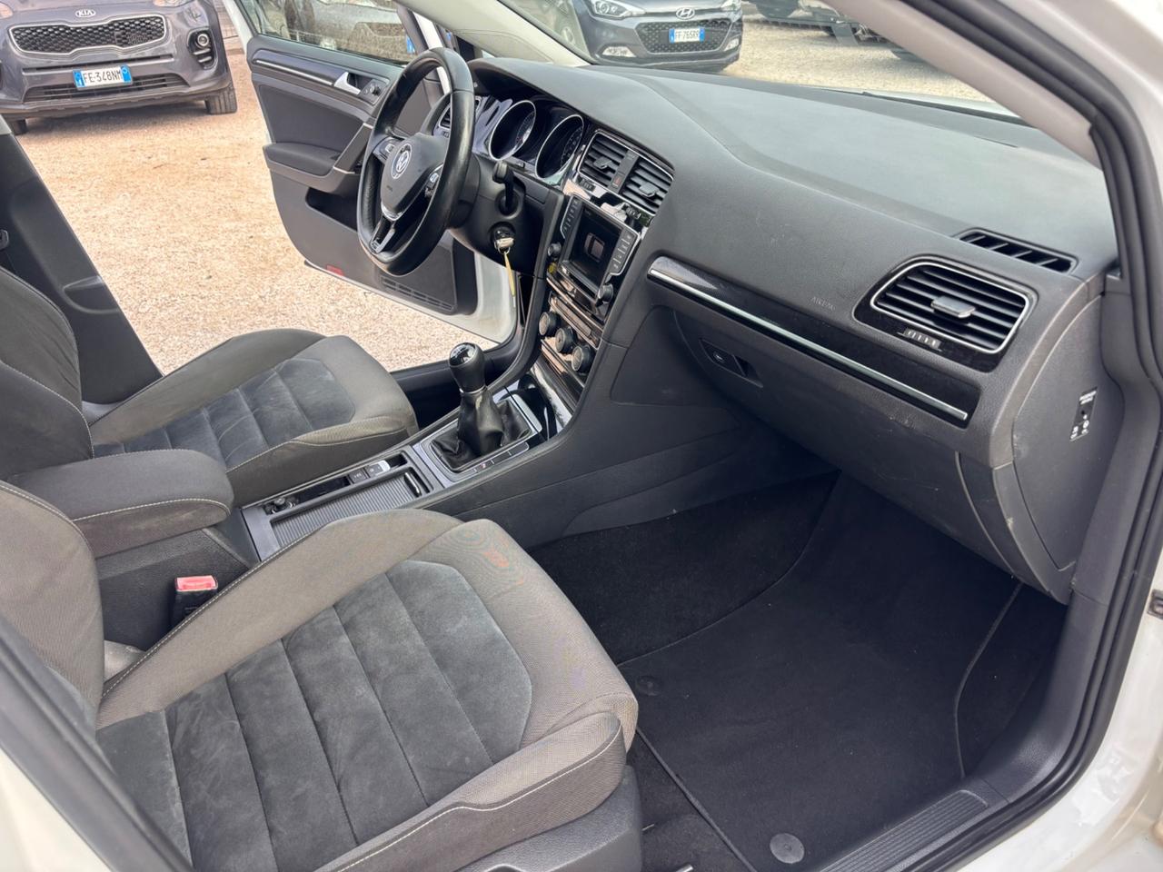 VW GOLF 1.4TGI EXECUTIVE FULL OPT