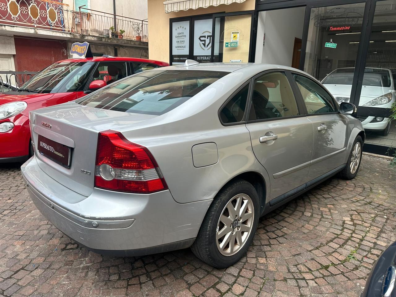 Volvo S40 2.0 D cat Summum