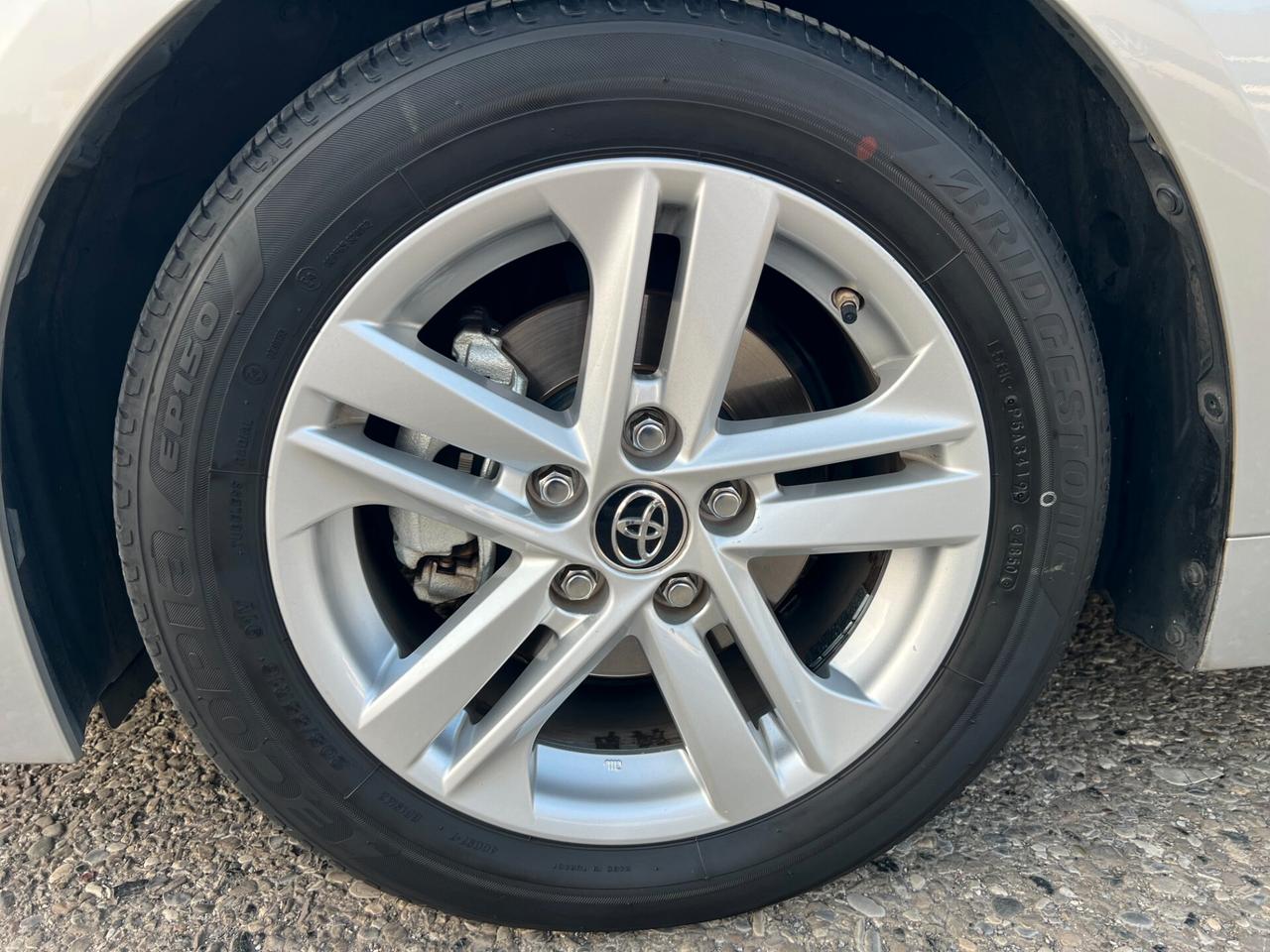 Toyota Corolla 1.8 Hybrid Business