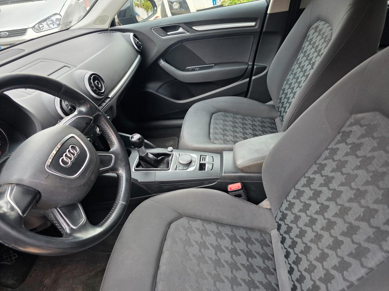 Audi A3 1.6 TDI clean diesel Ambition