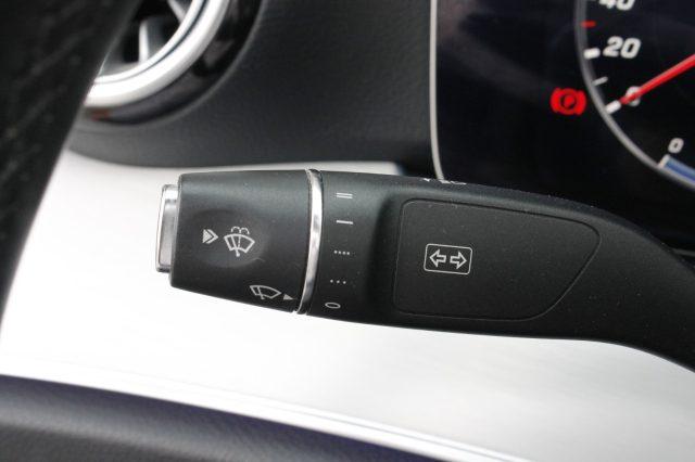 MERCEDES-BENZ E 220 d Auto Cabrio Sport LED