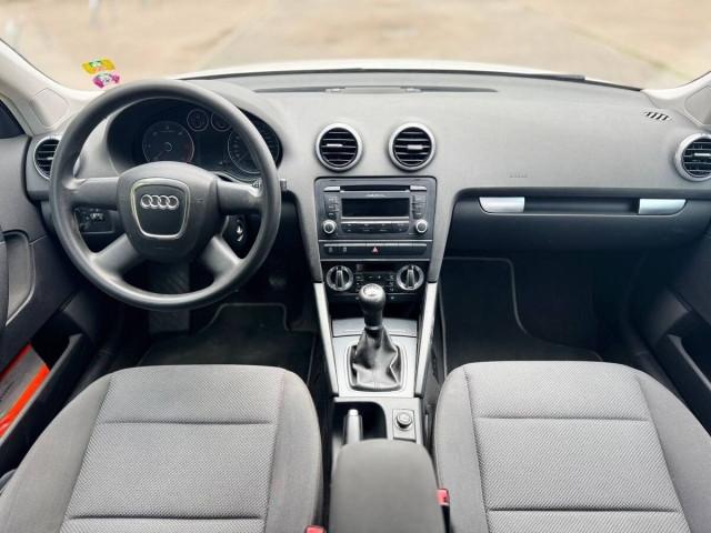 Audi A3 Sportback 1.6 tdi Ambition