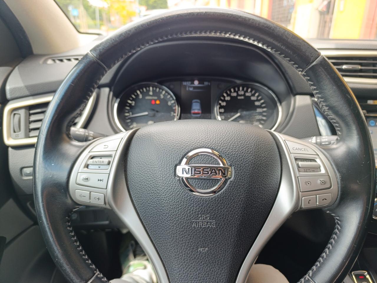 Nissan Qashqai 1.2 DIG-T FULL OPTIONAL UNICO PROPRIETARIO