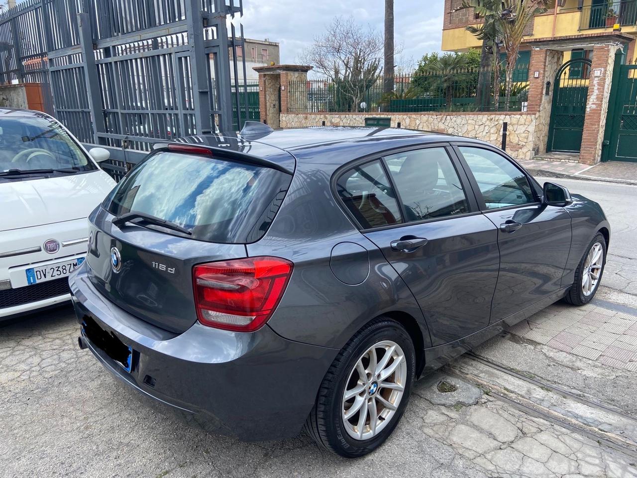 Bmw 116 116d 5p. Efficient Dynamic anno 2014