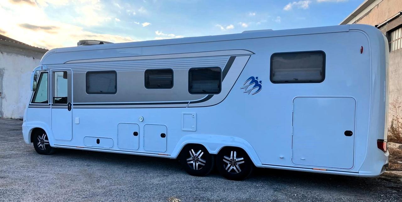 Knaus SUN I 900 LEG MOTORHOME