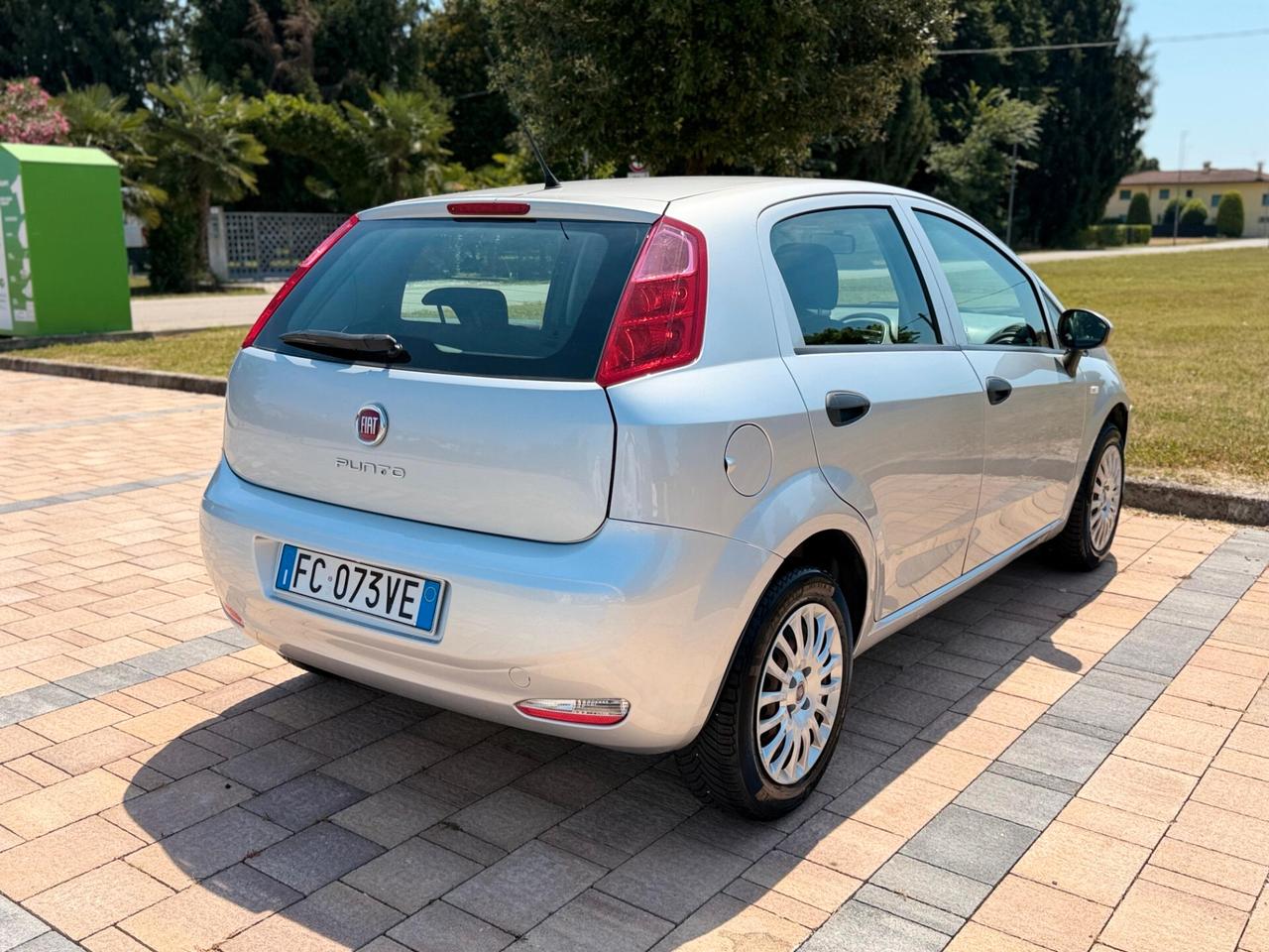 Fiat Punto 1.2 benzina 8V 5 porte neopatentati