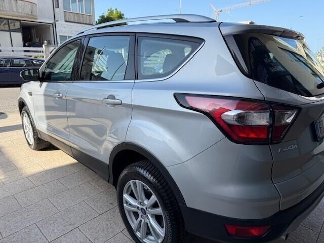 Ford Kuga 2.0 TDCI 120 CV S&S 2WD Powershift ST-Li