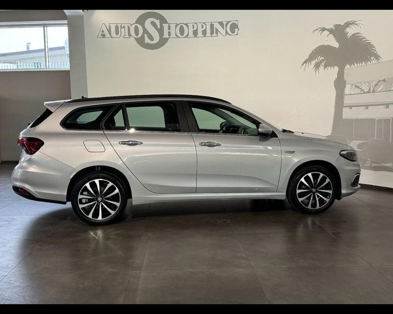 FIAT Tipo (2015--->) 1.6 Mjt S&S SW Lounge