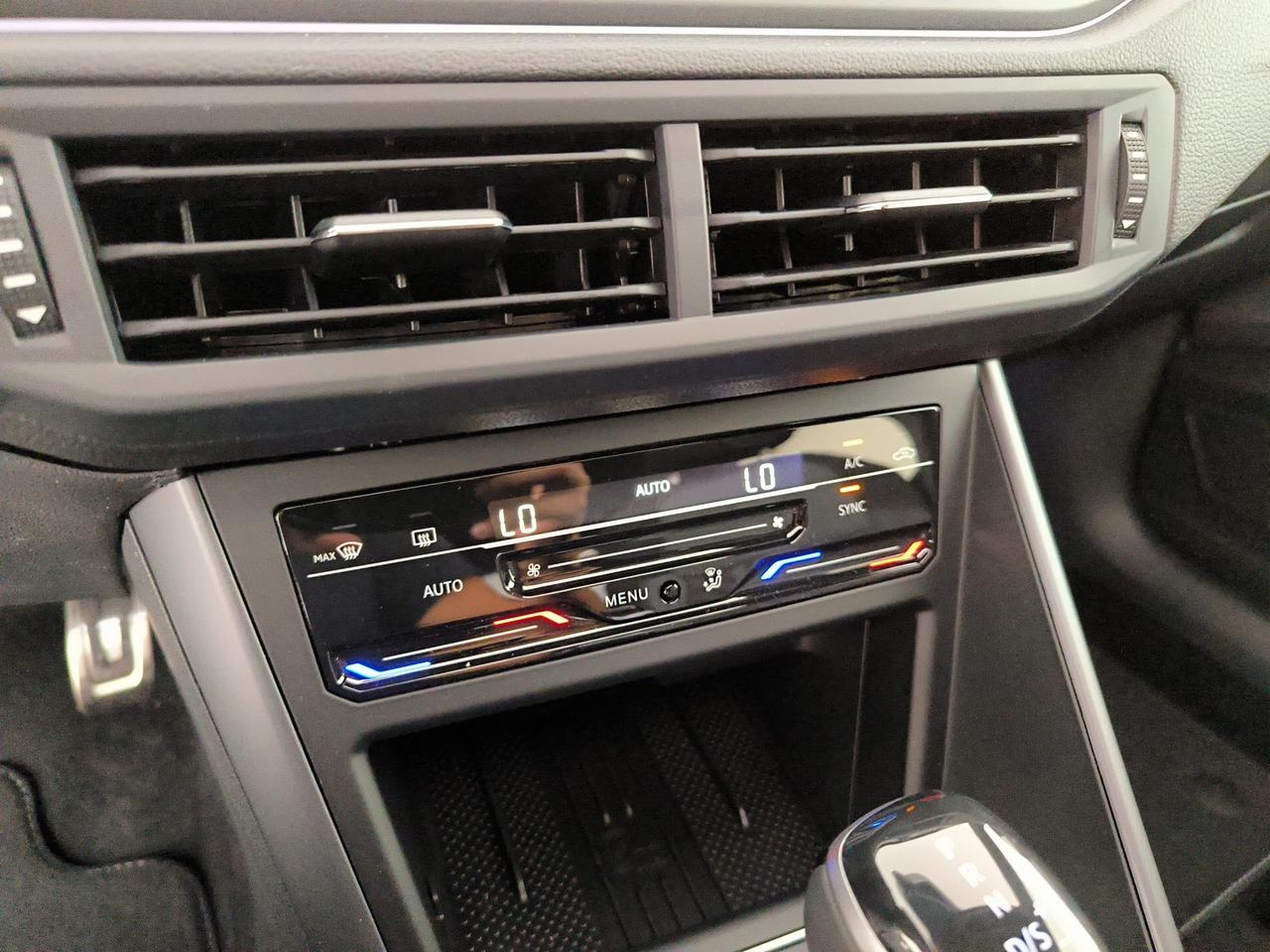 Volkswagen Taigo 1.0 tsi r-line plus 115cv dsg