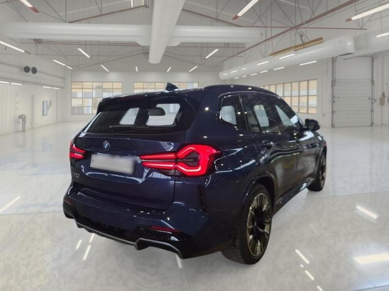 BMW IX3 IMPRESSIVE AUTO SUV