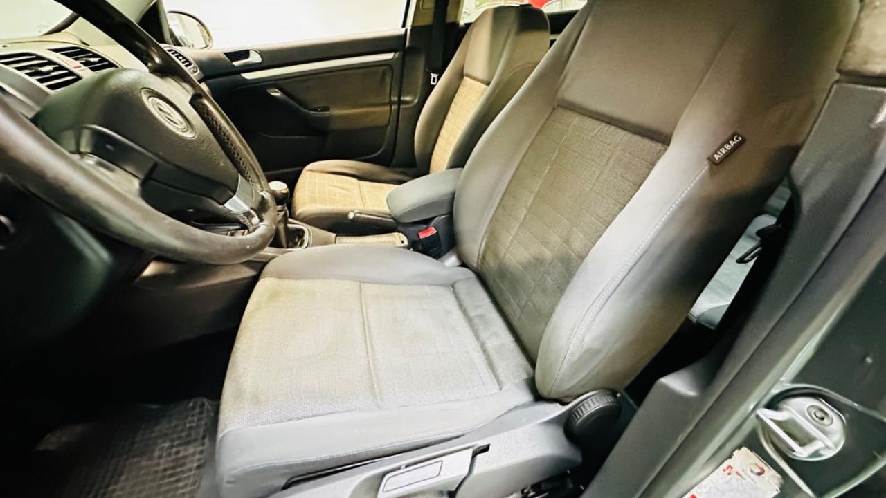 Volkswagen Golf 1.9 TDI Sportline.anche per neopatentati