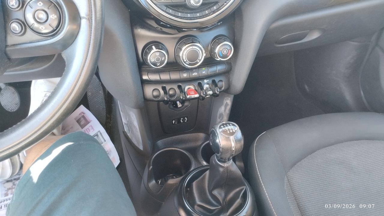 MINI ONE -1.2 BENZ. 55KW -5 PORTE-