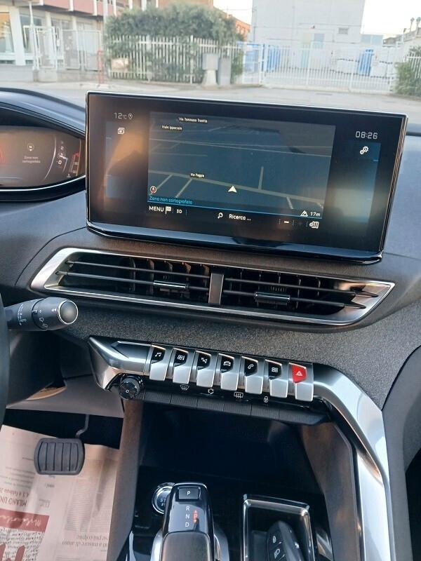 PEUGEOT 3008 BlueHDI 130 EAT8 S&S Allure Pack