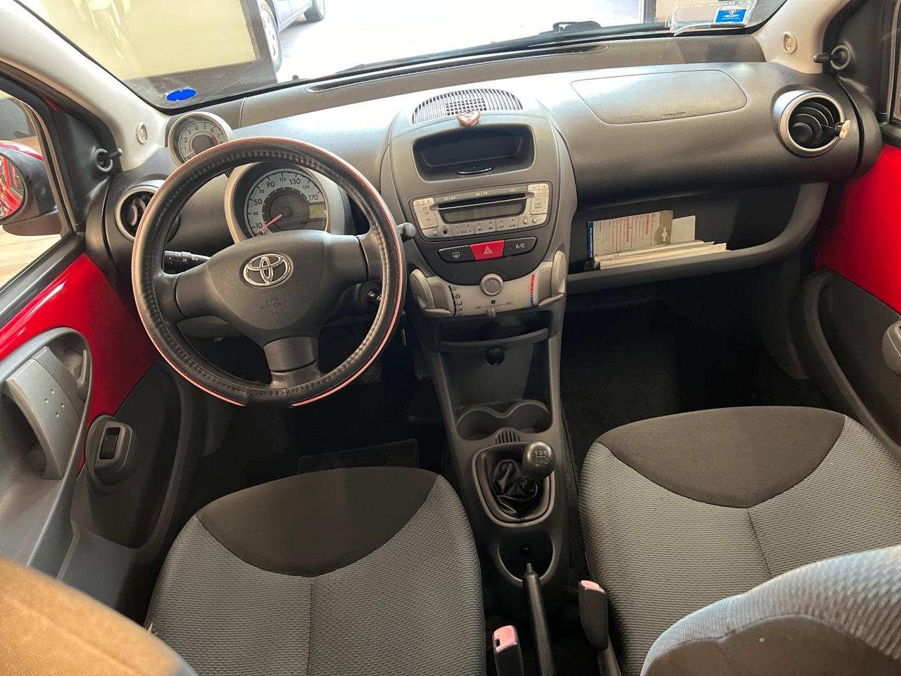 Toyota Aygo 1.0 12V VVT-i 5 porte Now