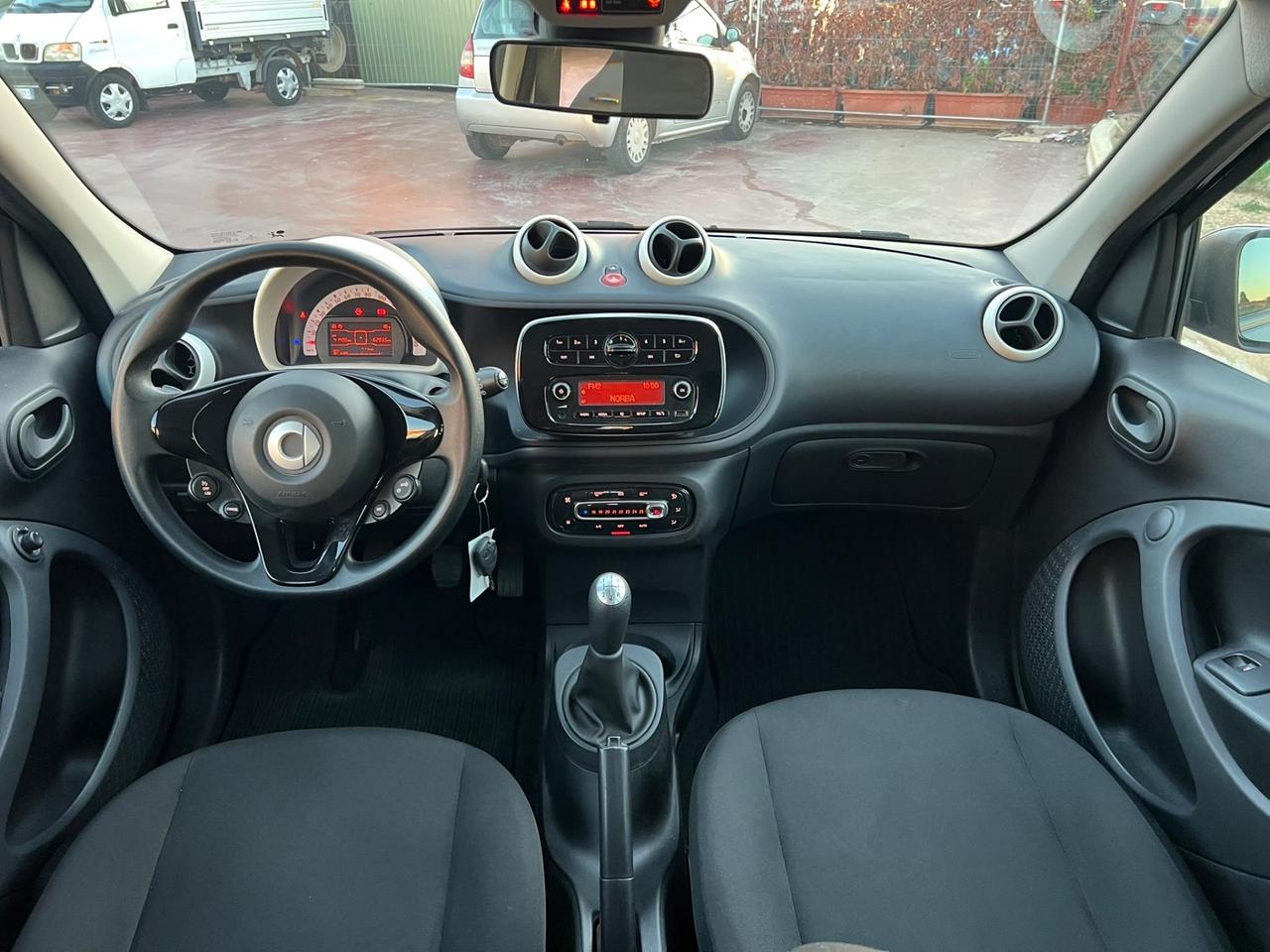 Smart ForFour 70 1.0 Youngster