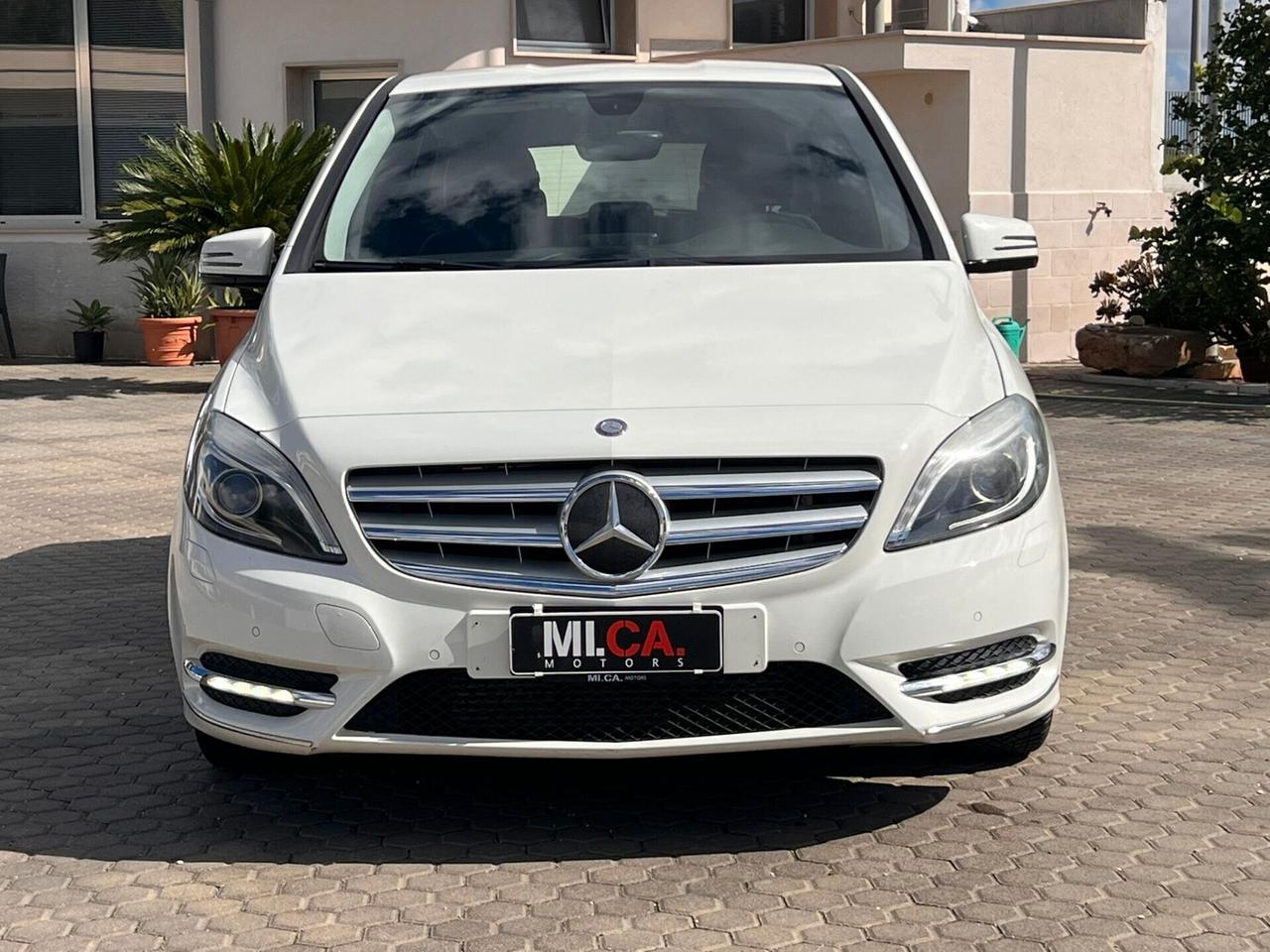 Mercedes-benz B 180 CDI BlueEFFICIENCY Premium