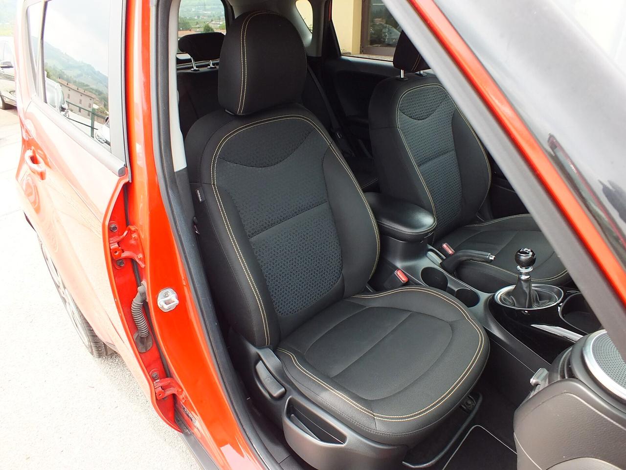 KIA SOUL 1.6 CRDi 136 CV EURO 6-RETROCAMERA-