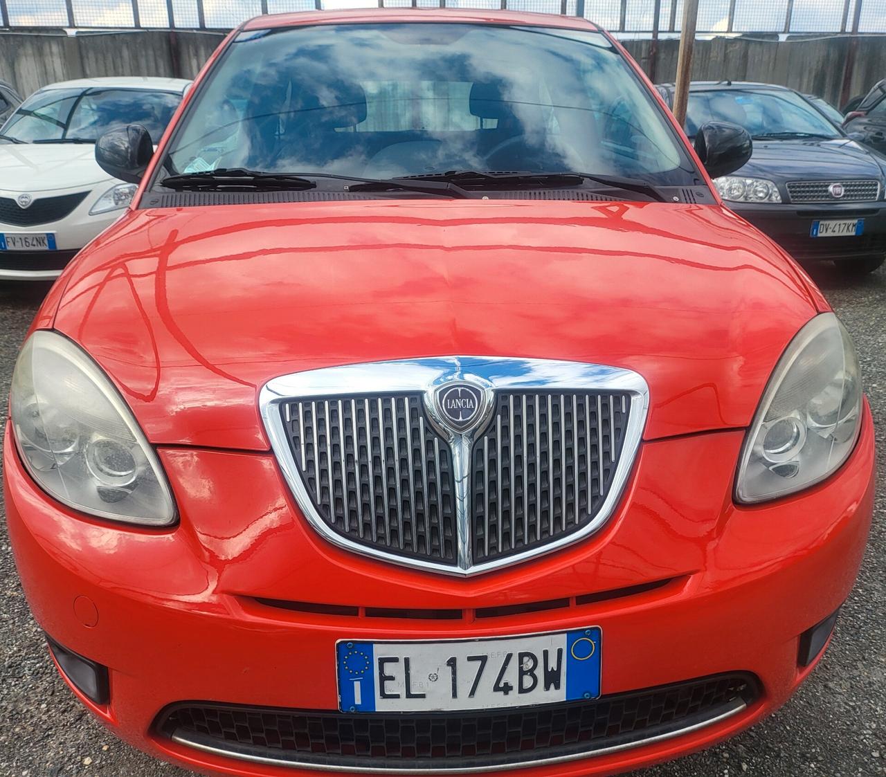 Lancia Ypsilon 1.2 - 8V 69 CV Unyca