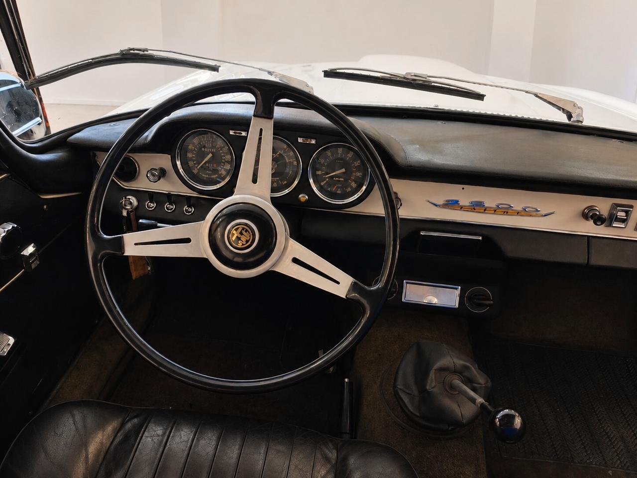 Alfa Romeo Sprint 2600 Bertone