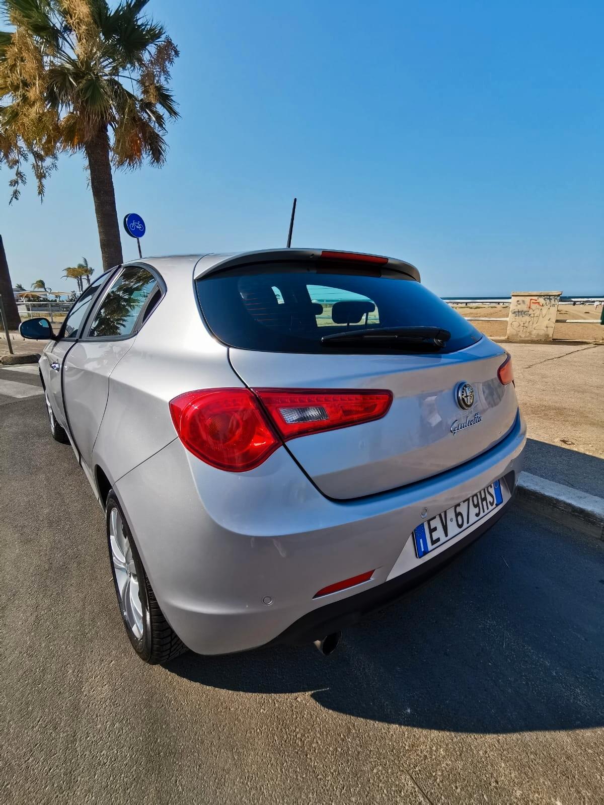 Alfa Romeo Giulietta 1.4 Turbo 120 CV GPL Distinctive