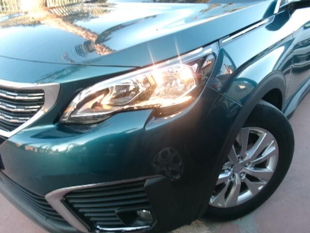 Peugeot 5008 BlueHDi 120 S&S Allure