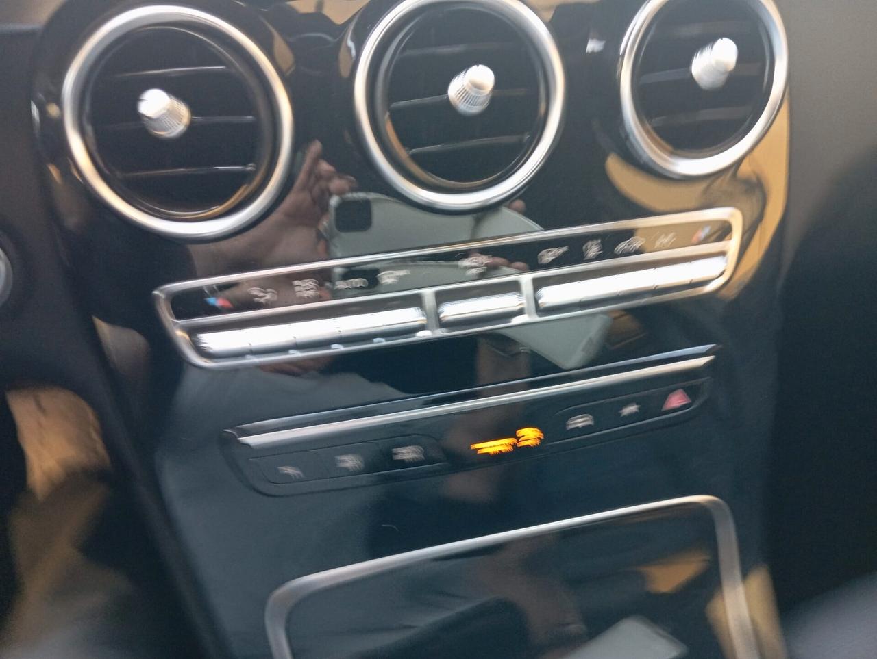 Mercedes-benz GLC 300 de 4Matic Plug-in hybrid Sport