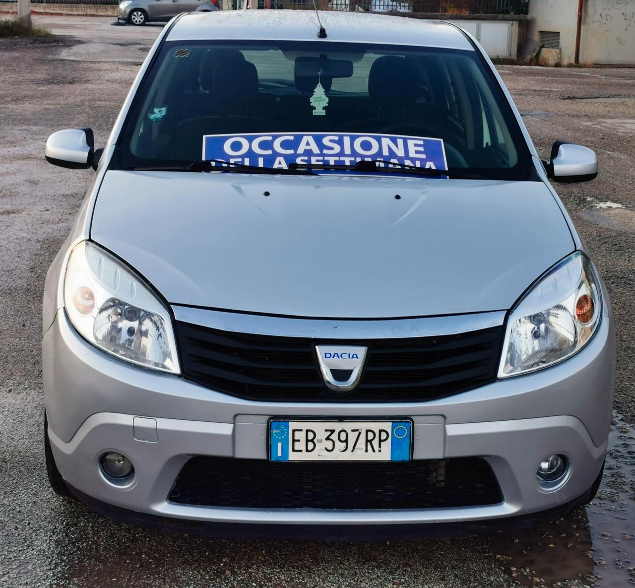 DACIA SANDERO IMP GAS . GARANZIA 24 MESI