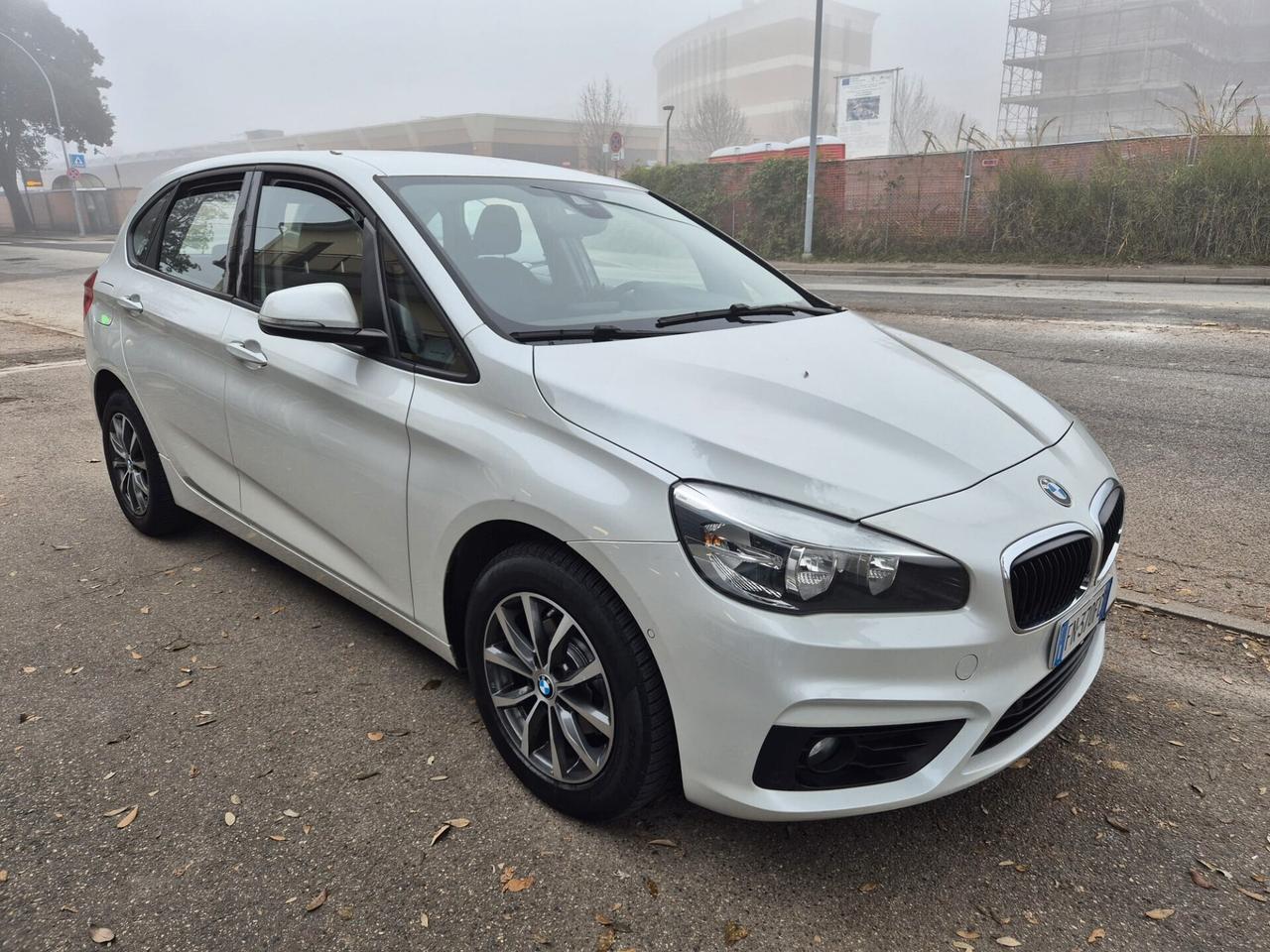 Bmw 216 214d Active Tourer Advantage