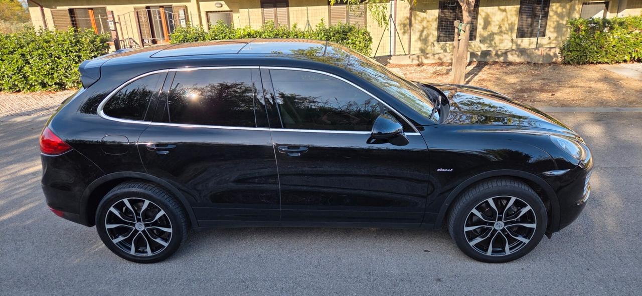 Porsche Cayenne 3.0 D 245cv No Superbollo 2012