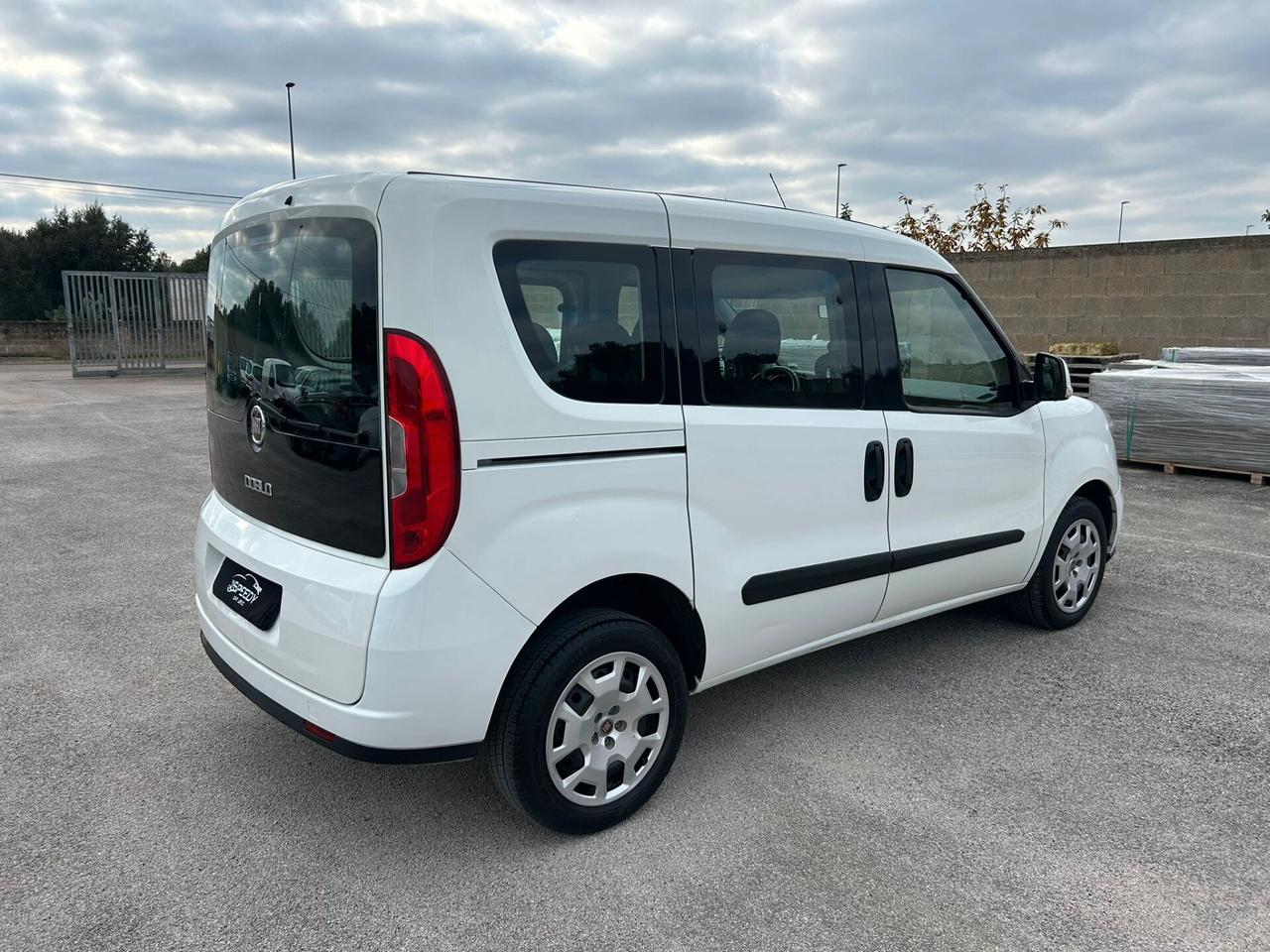 Fiat Doblo 1.6 MJT 120CV 5 Posti