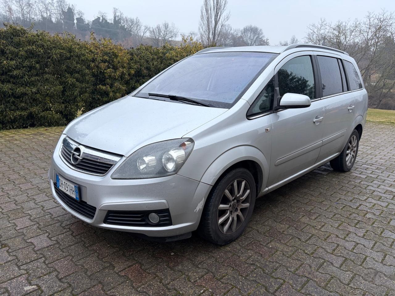 Opel Zafira METANO 7 POSTI