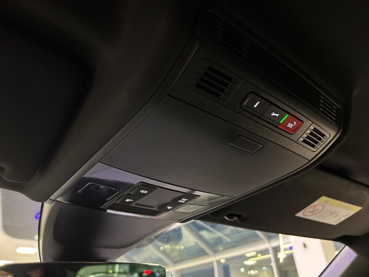 Volkswagen Tiguan 2.0 TDI 150 CV SCR DSG R-Line