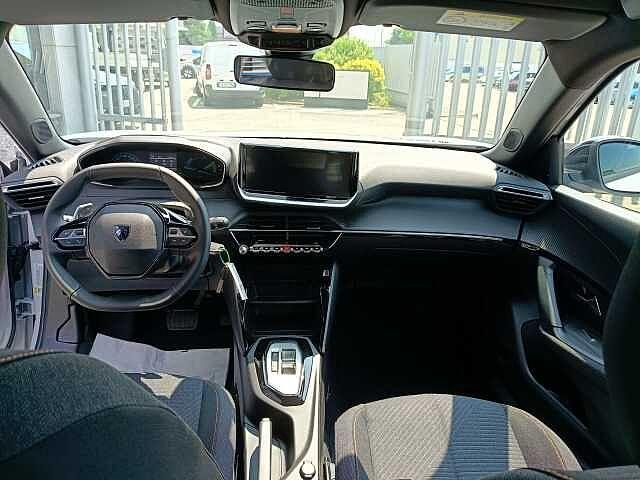 Peugeot 2008 1.2 Hybrid 145cv STYLE KM ZERO