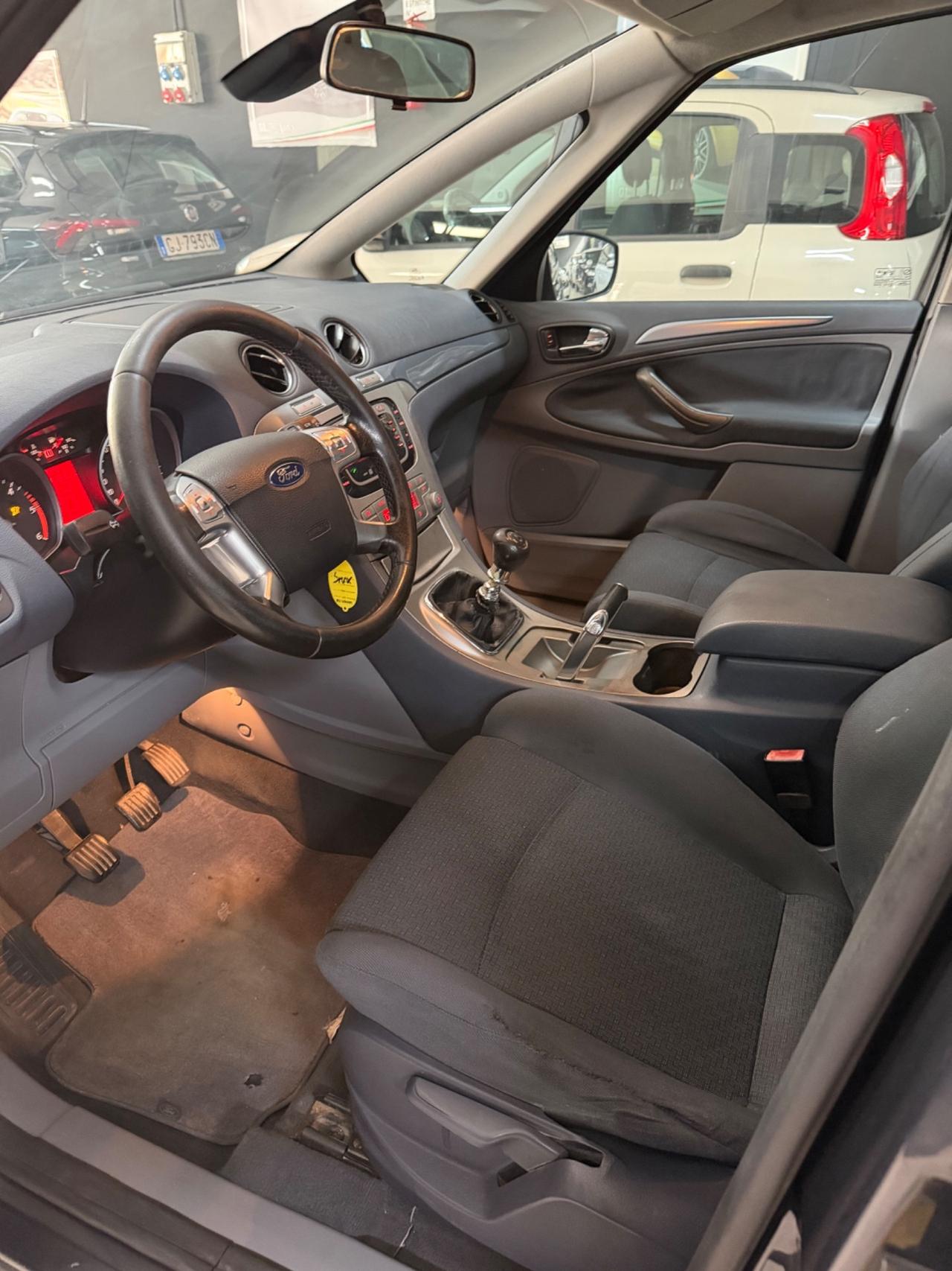 Ford S-Max 1.8 TDCi 125CV