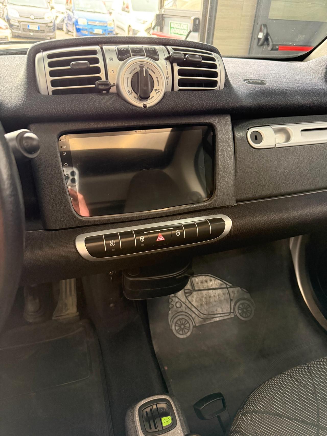 Smart ForTwo 1000 52 kW coupé pure