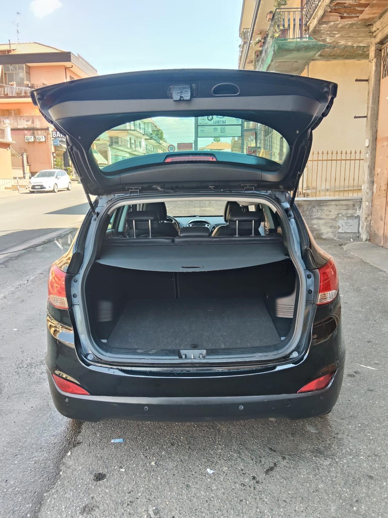 Hyundai iX35 1.7 CRDi 2WD Xpossible